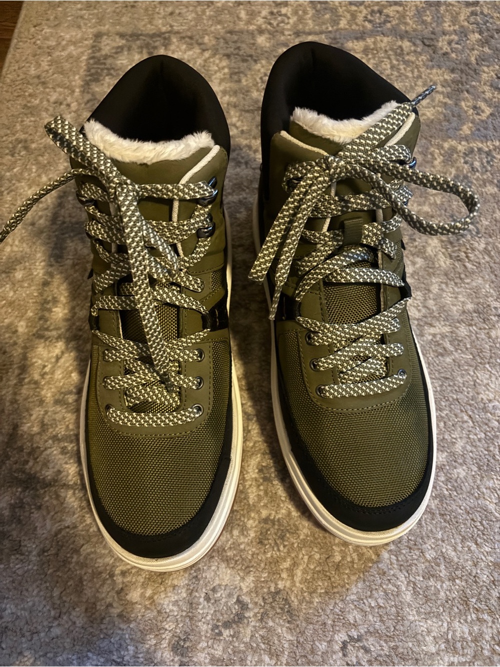 Kizik Sierra boot- Oliver green